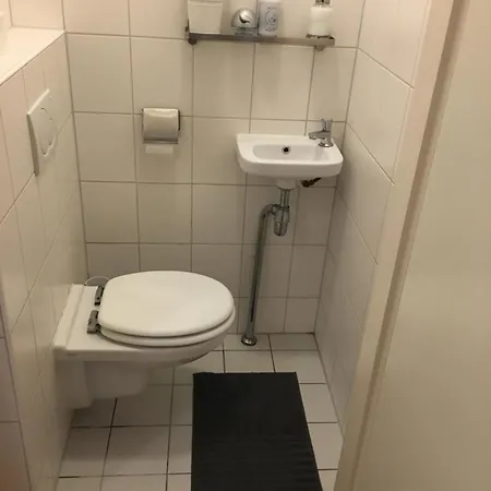 3 Bedroom Serviced Apartment *